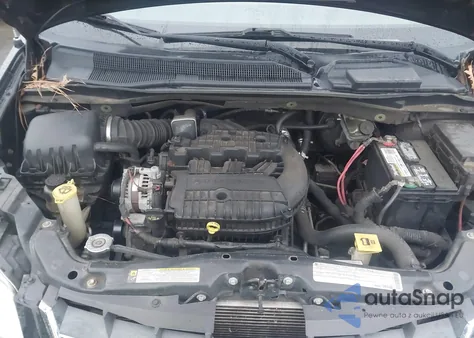 2010 Chrysler Town & Country Limited из США, поврежденный, VIN 2A4RR6DX7AR150437